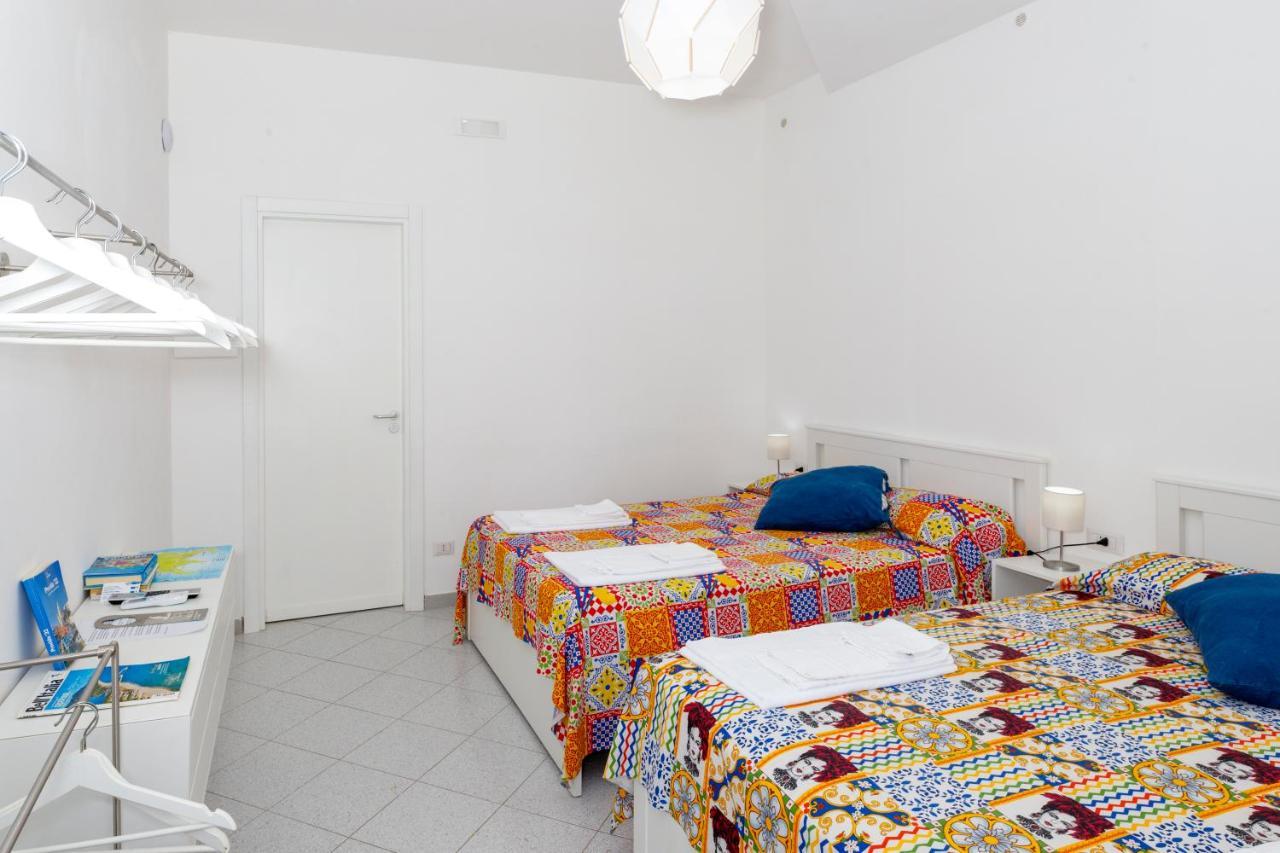 Hotel La Casa Sul Faro 2*